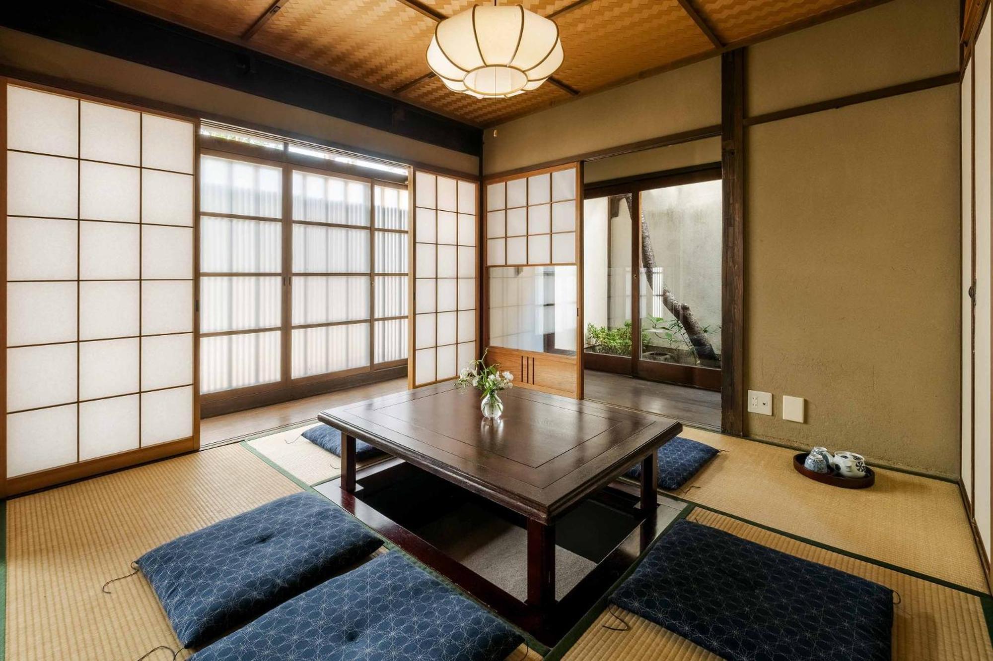 Вилла Gion Koyu An Machiya House Киото Экстерьер фото