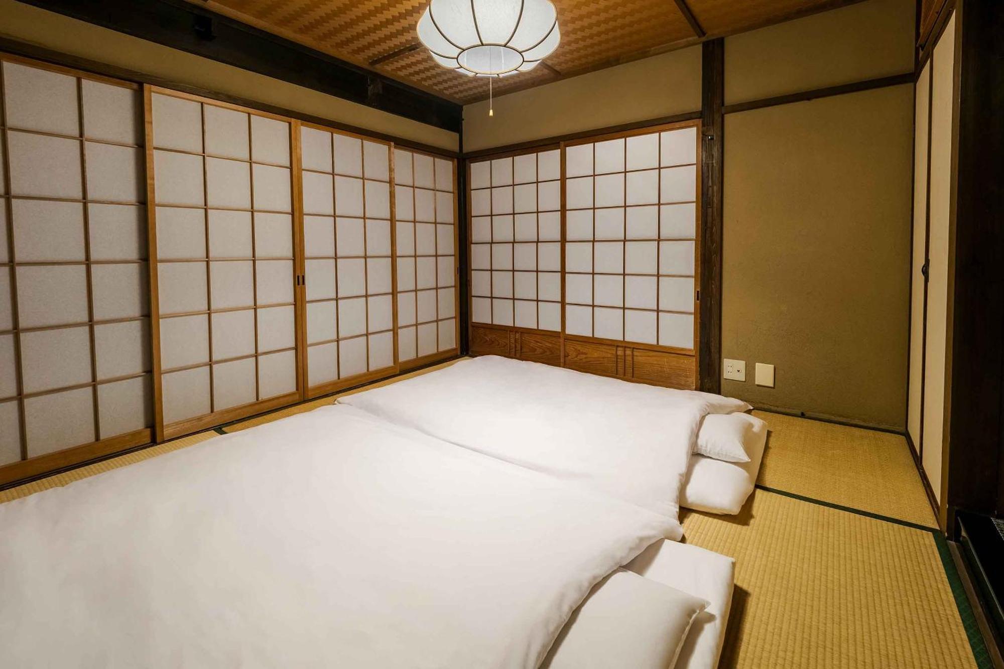 Вилла Gion Koyu An Machiya House Киото Экстерьер фото