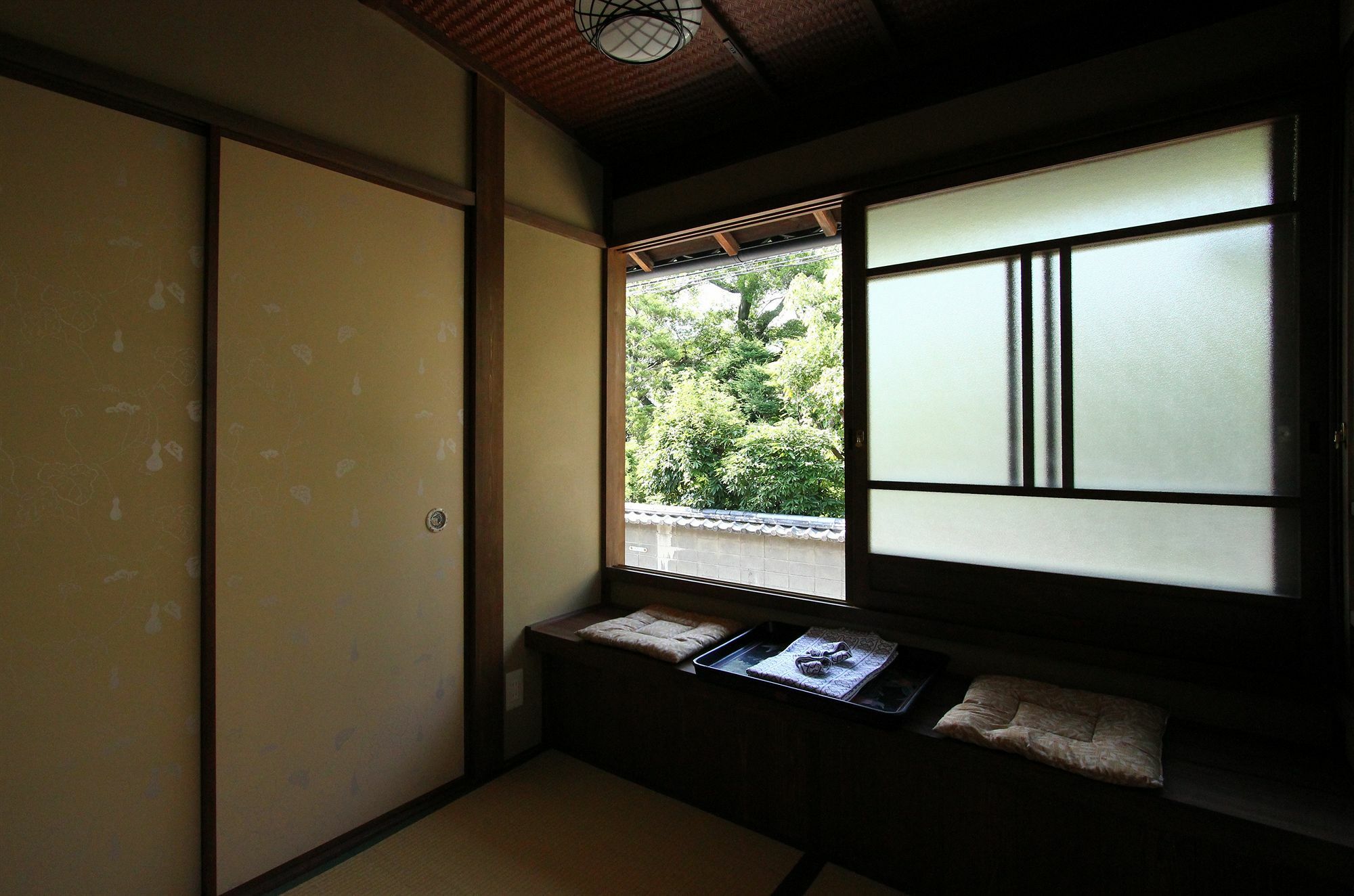 Вилла Gion Koyu An Machiya House Киото Экстерьер фото